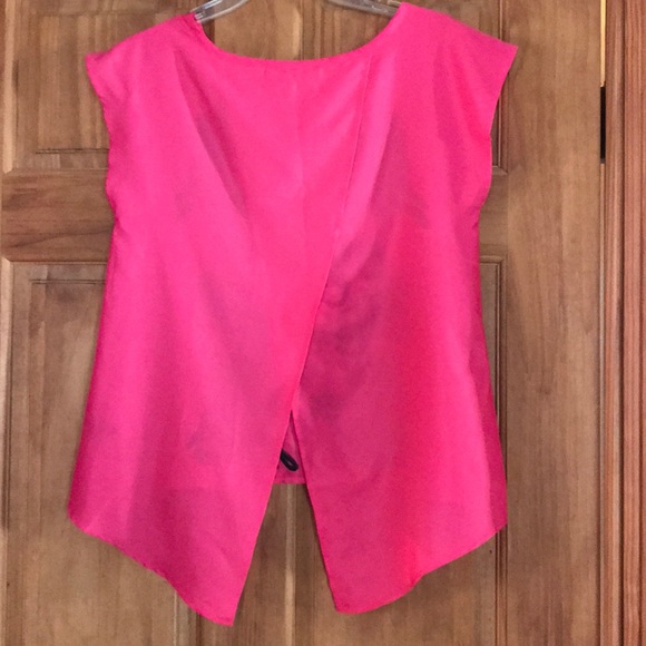 Top - Picture 2 of 3